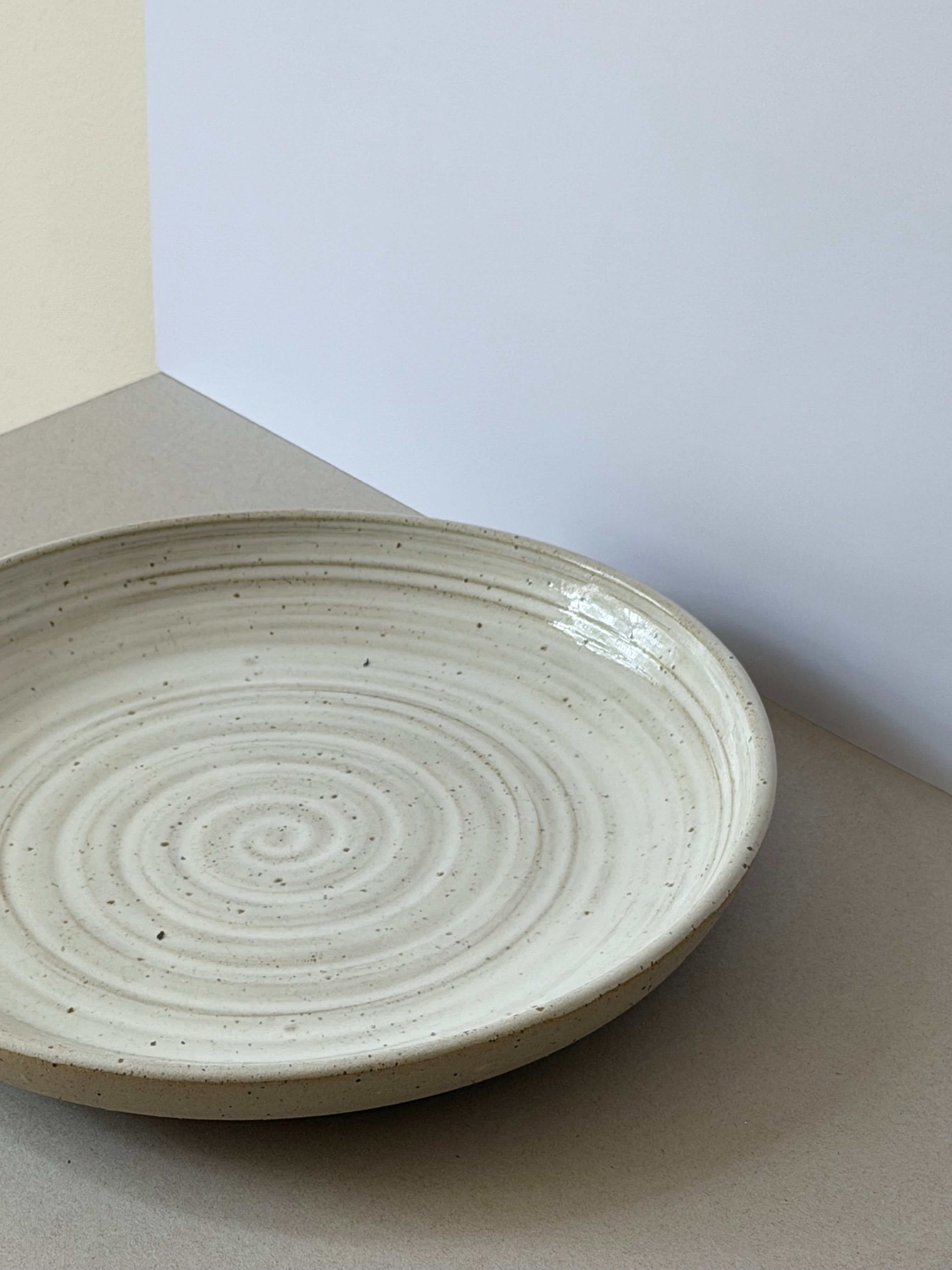 Still Point - Large Serving Plate – COMMONS CERAMICS